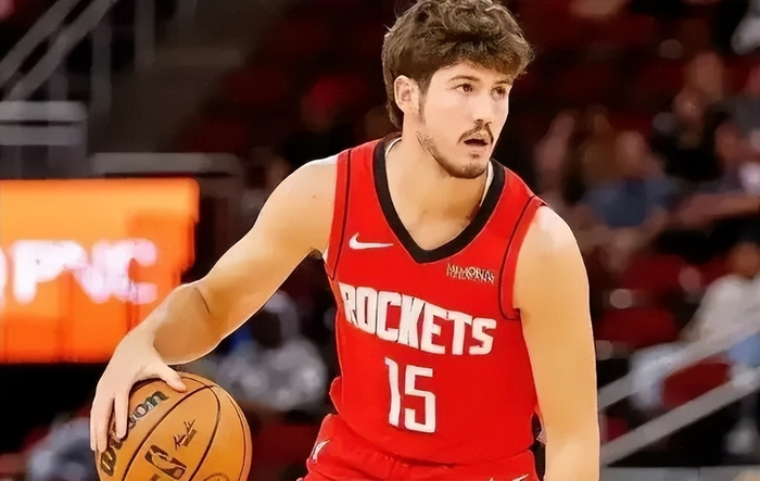 开云APP-乌度卡看明白了吗？谢泼德配卡佩拉上场就赢分，别无脑信任申京了|火箭|凯文·杜兰特|艾米-乌度卡|底特律活塞队|阿尔佩伦-申京_新浪体育_新浪新闻