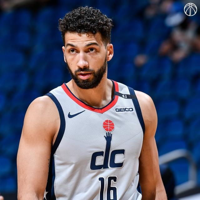 开云-28岁新秀终于等到证明机会 队友称他是最努力的人